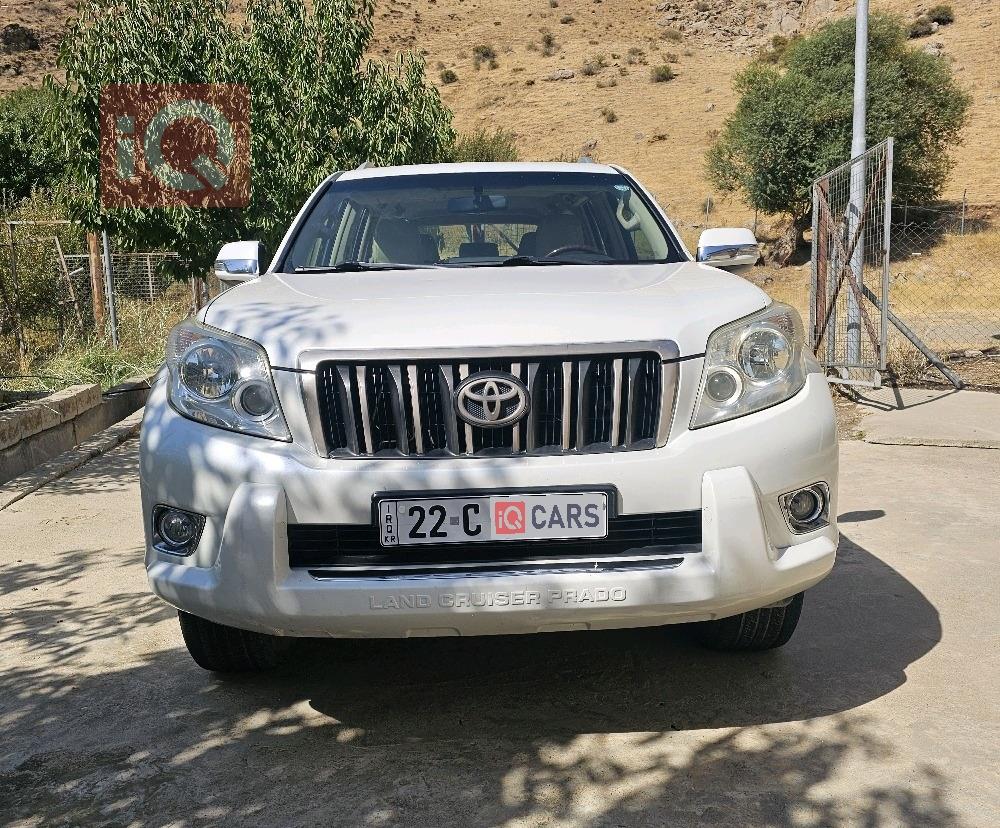 تۆیۆتا لاندكروزر پرادۆ